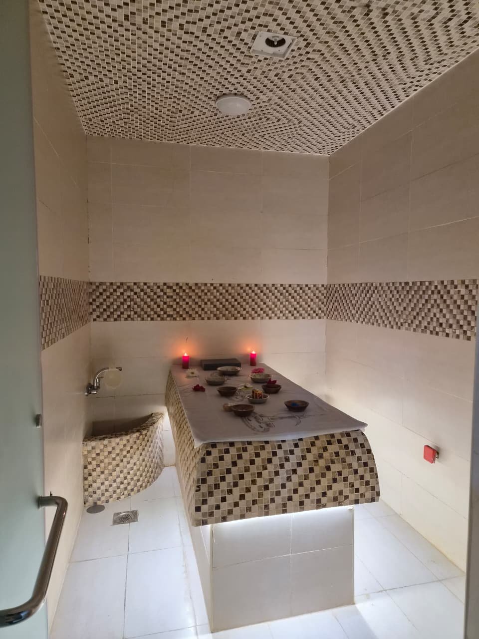 morrocan bath style